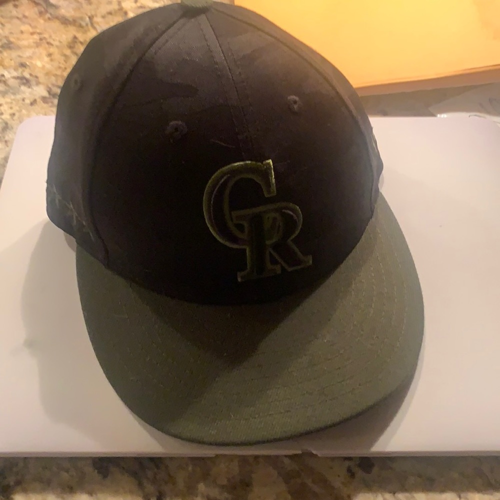 Colorado Rockies Fitted MLB Hat